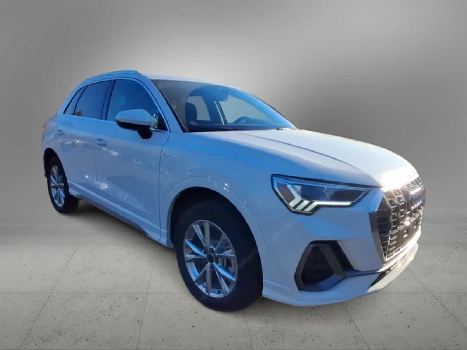 2024 Audi Q3 S line Premium Plus 2