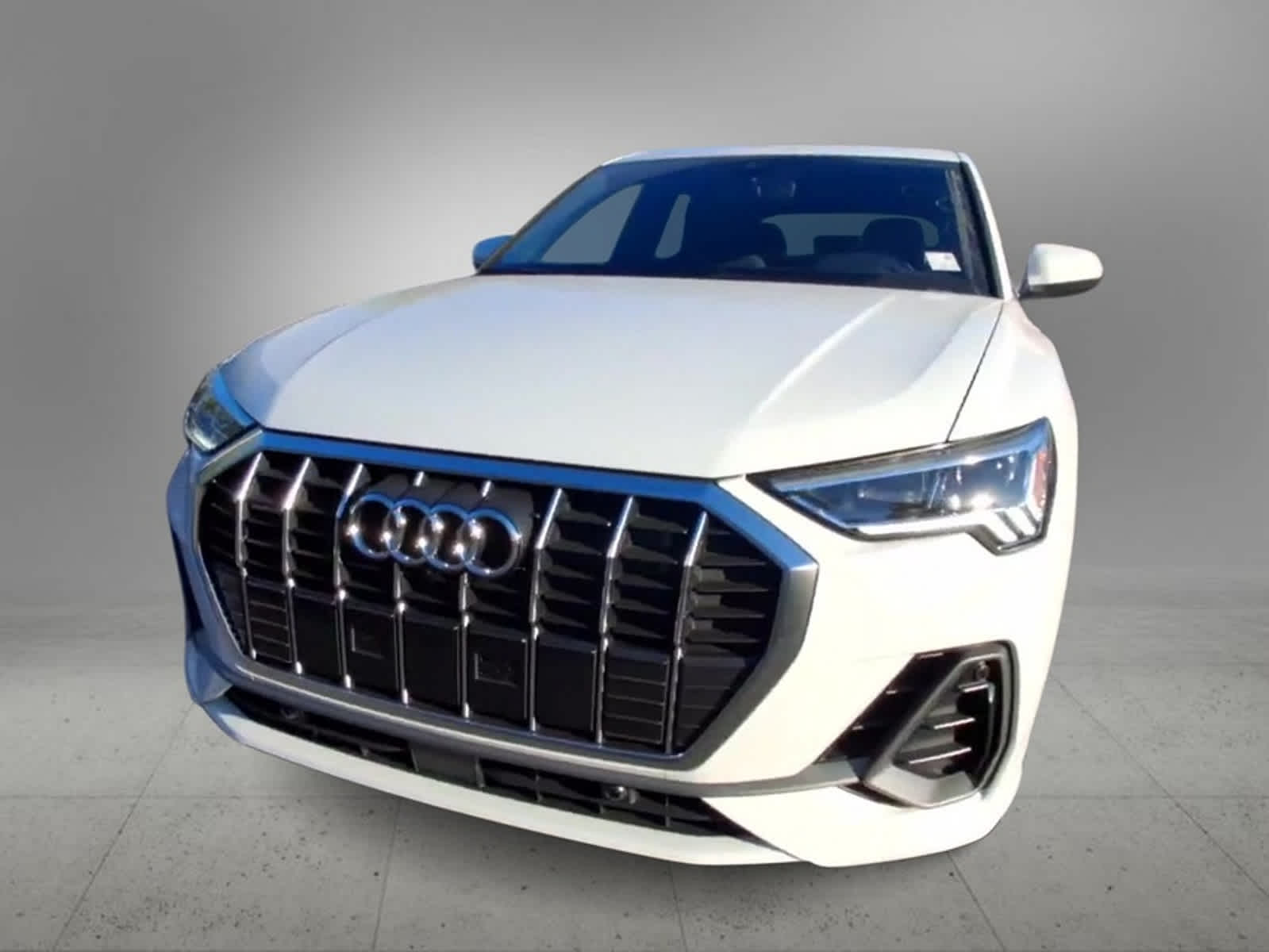 2024 Audi Q3 S line Premium Plus 3