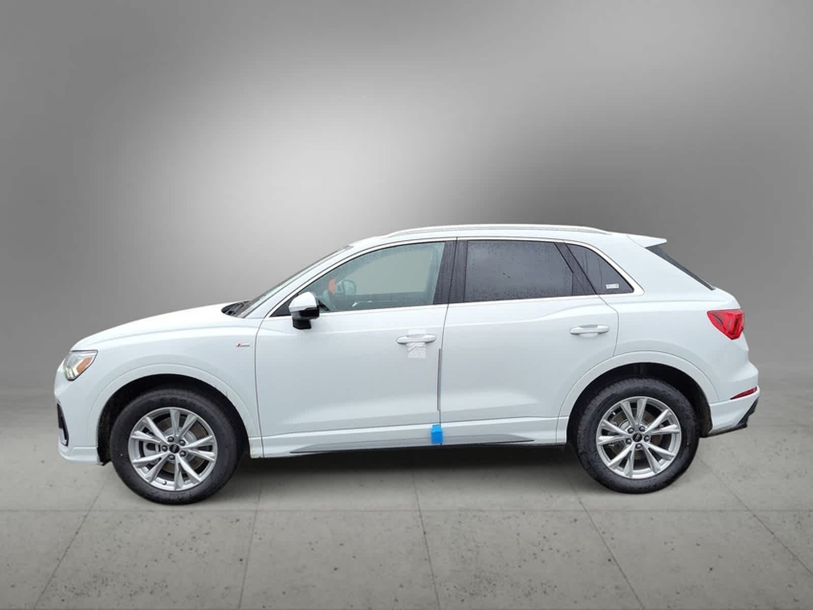 2024 Audi Q3 S line Premium Plus 8