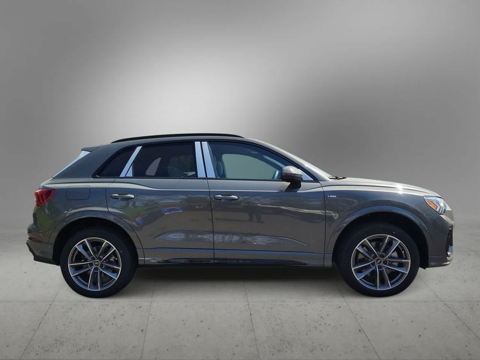 2024 Audi Q3 S line Premium Plus 6