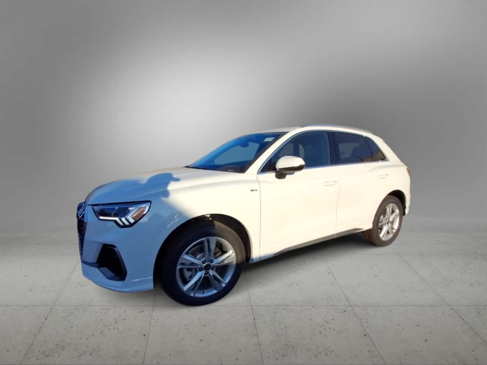 2024 Audi Q3 S line Premium Plus 4