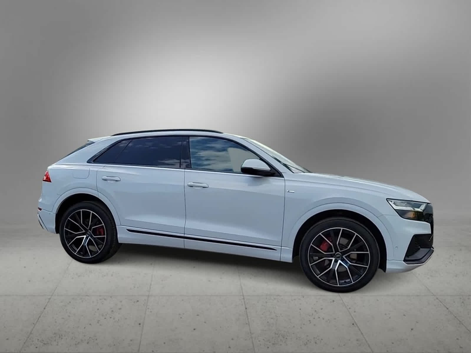 2020 Audi Q8 Premium Plus 2