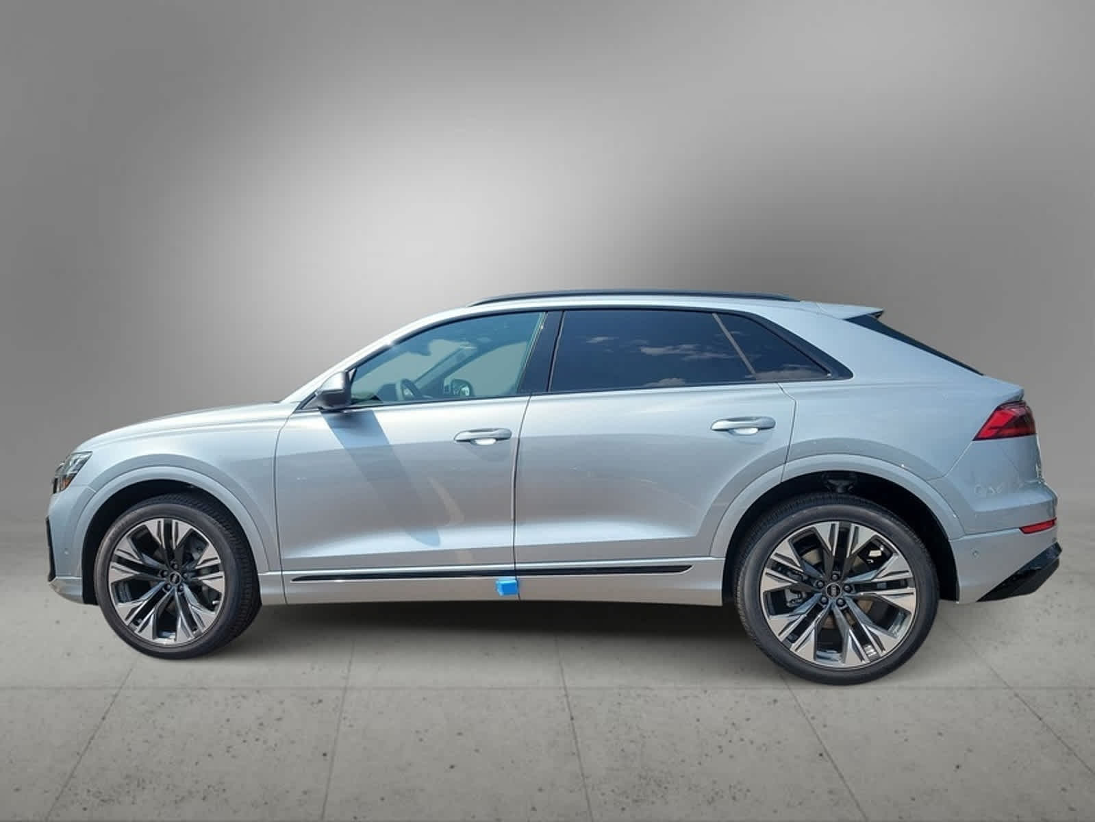 2024 Audi Q8 Premium Plus 3