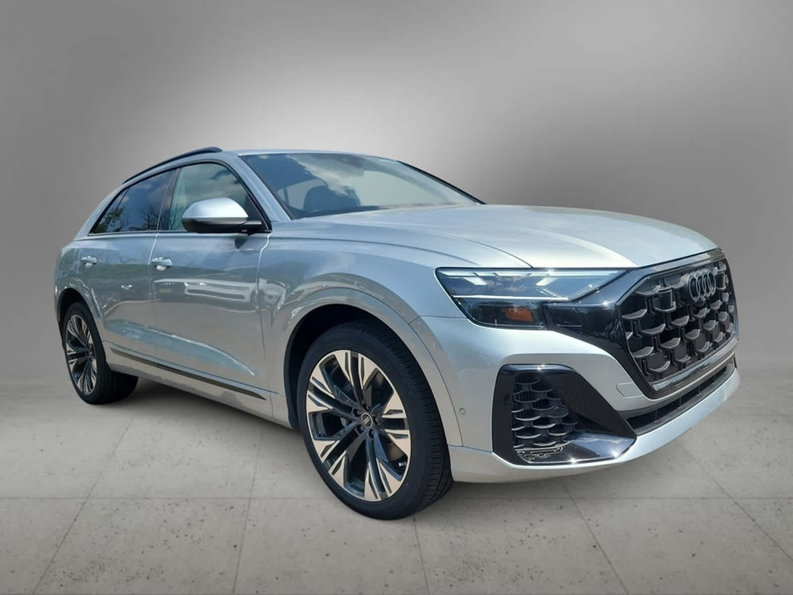 2024 Audi Q8 Premium Plus 8