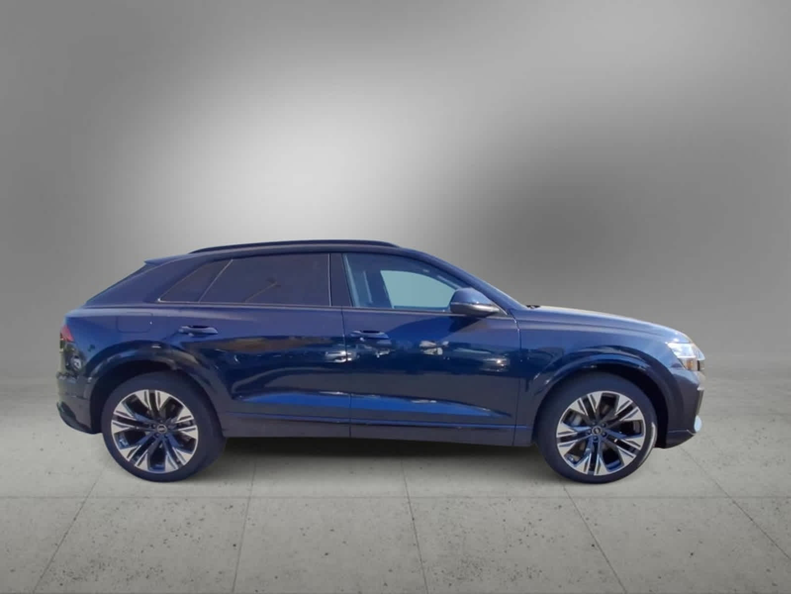 2025 Audi Q8 Premium Plus 9