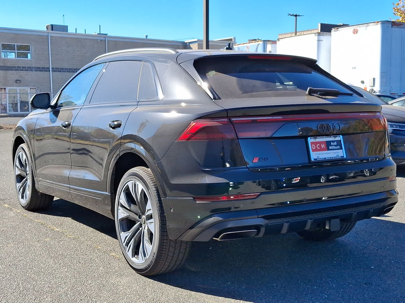 2025 Audi Q8 Premium Plus 11