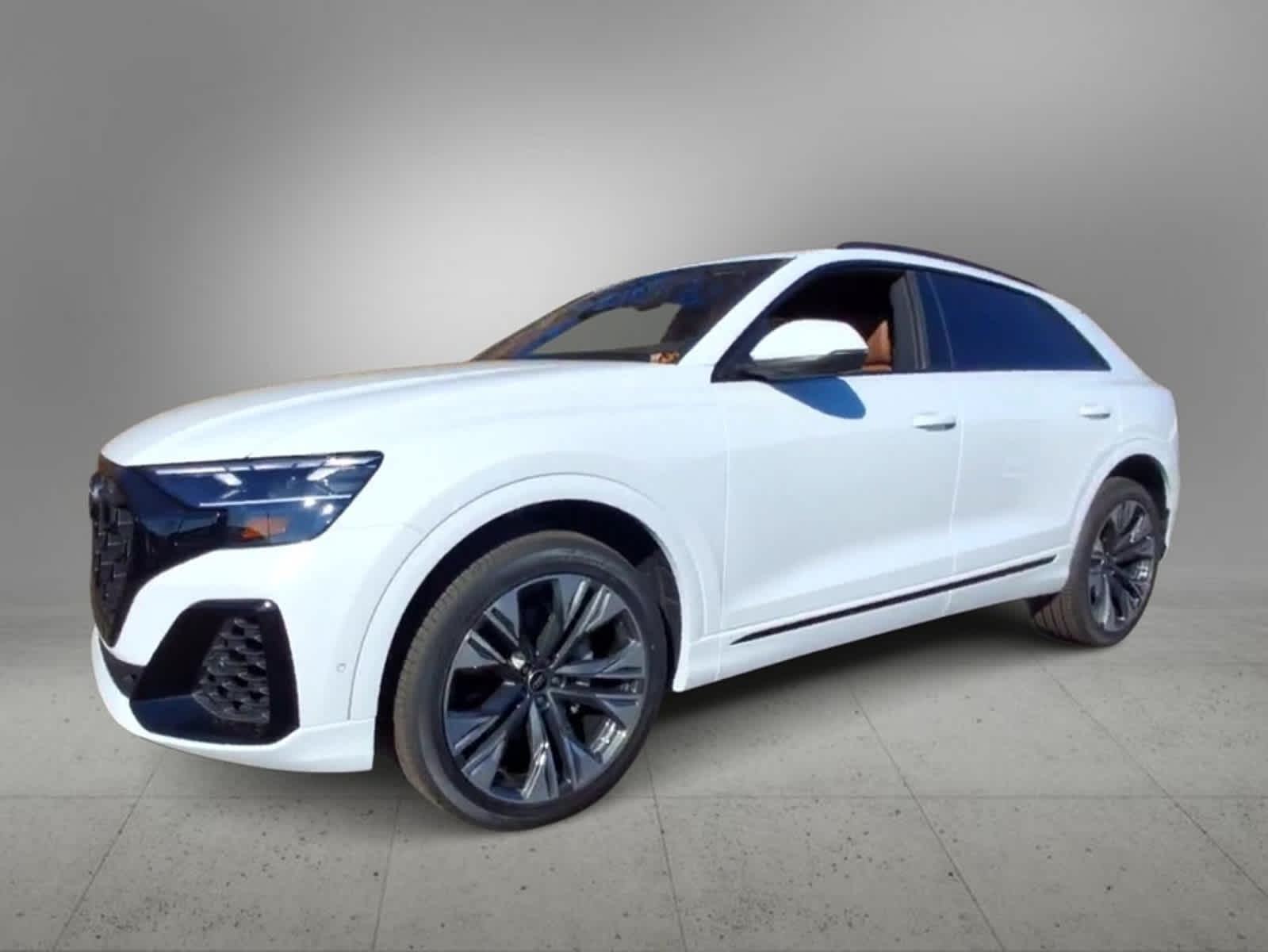 2025 Audi Q8 Premium Plus 4