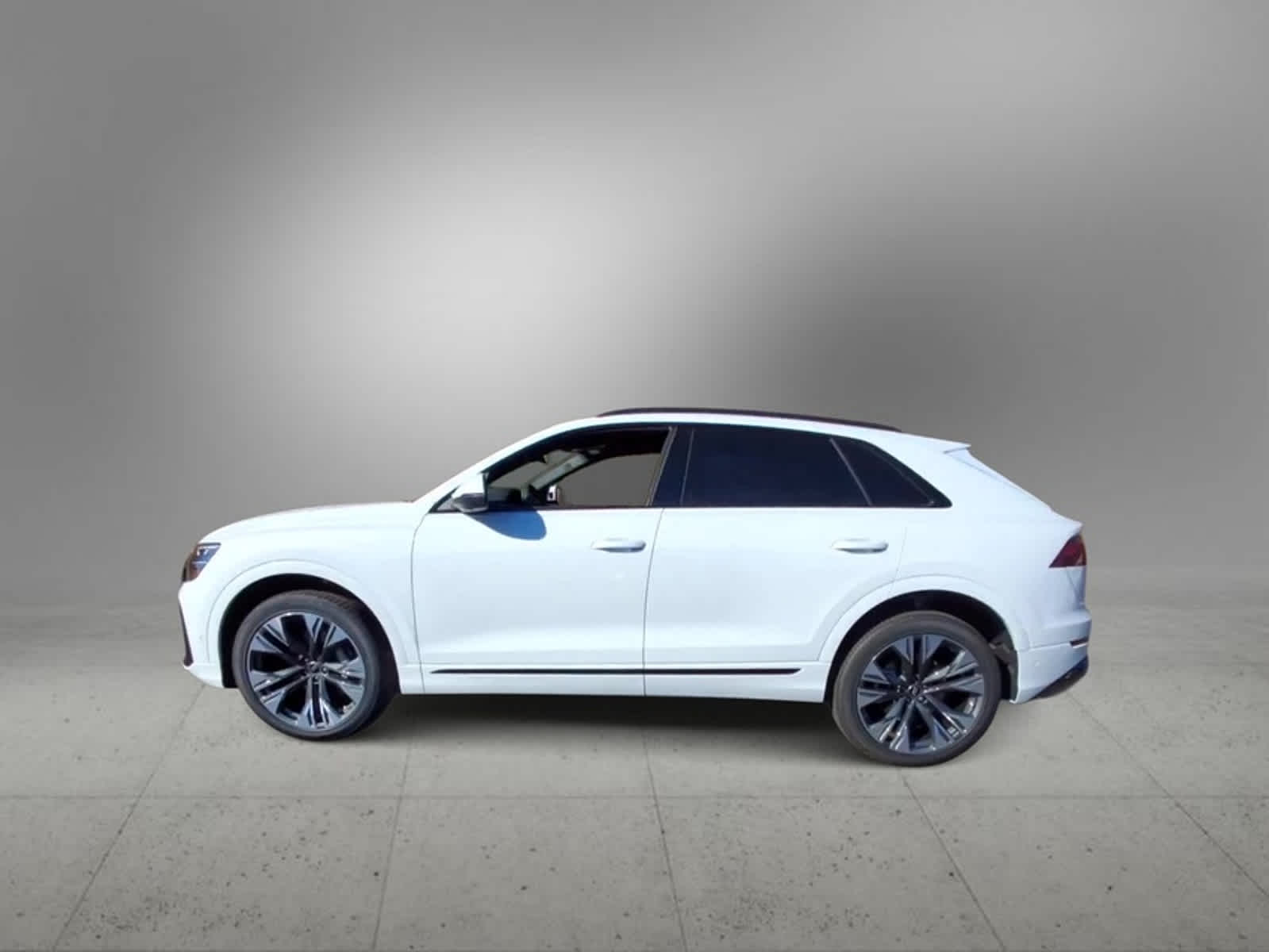 2025 Audi Q8 Premium Plus 5