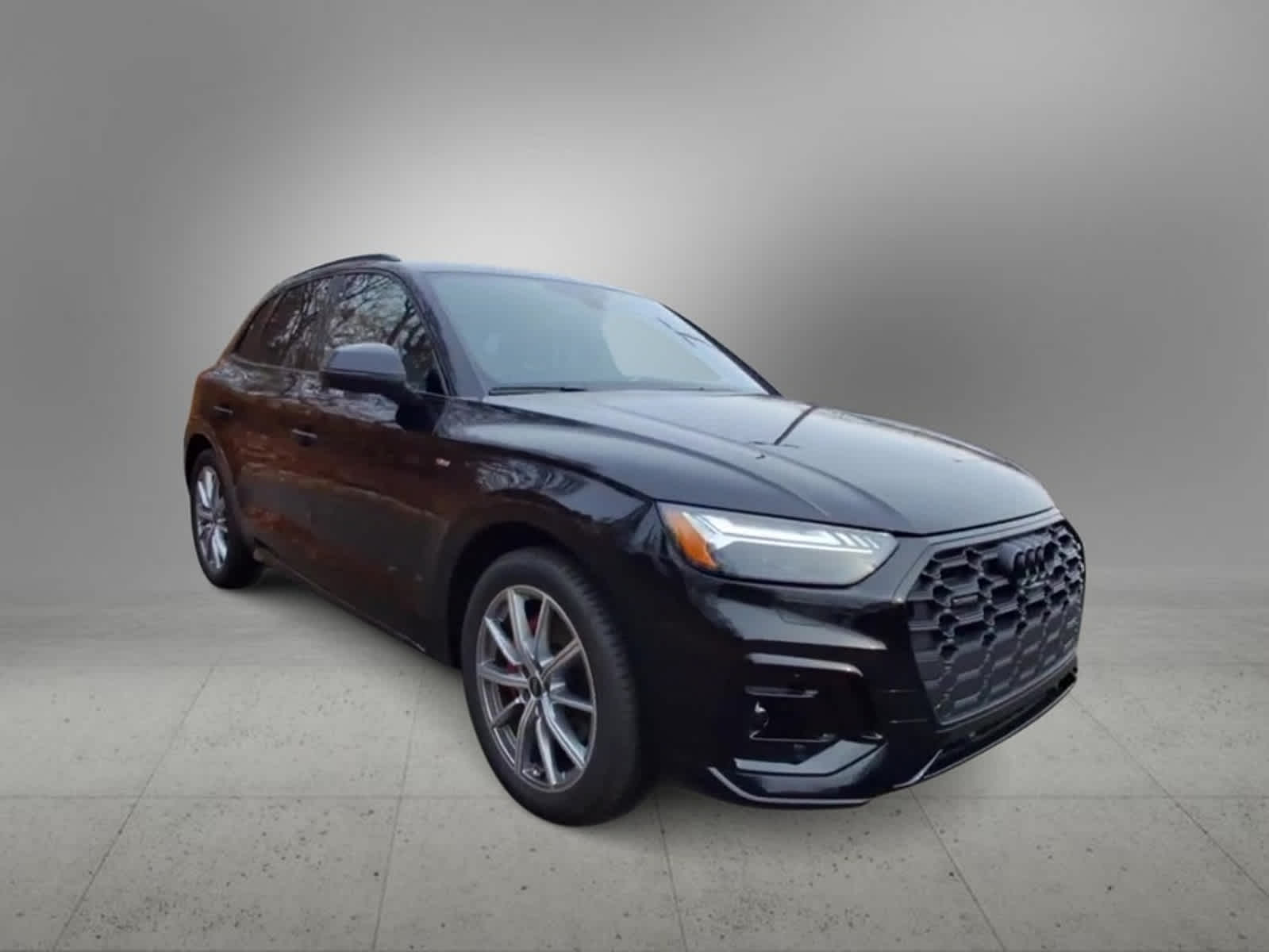 2025 Audi Q5 S line Prestige 2