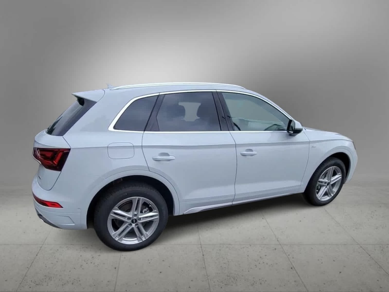 2024 Audi Q5 S line Prestige 9