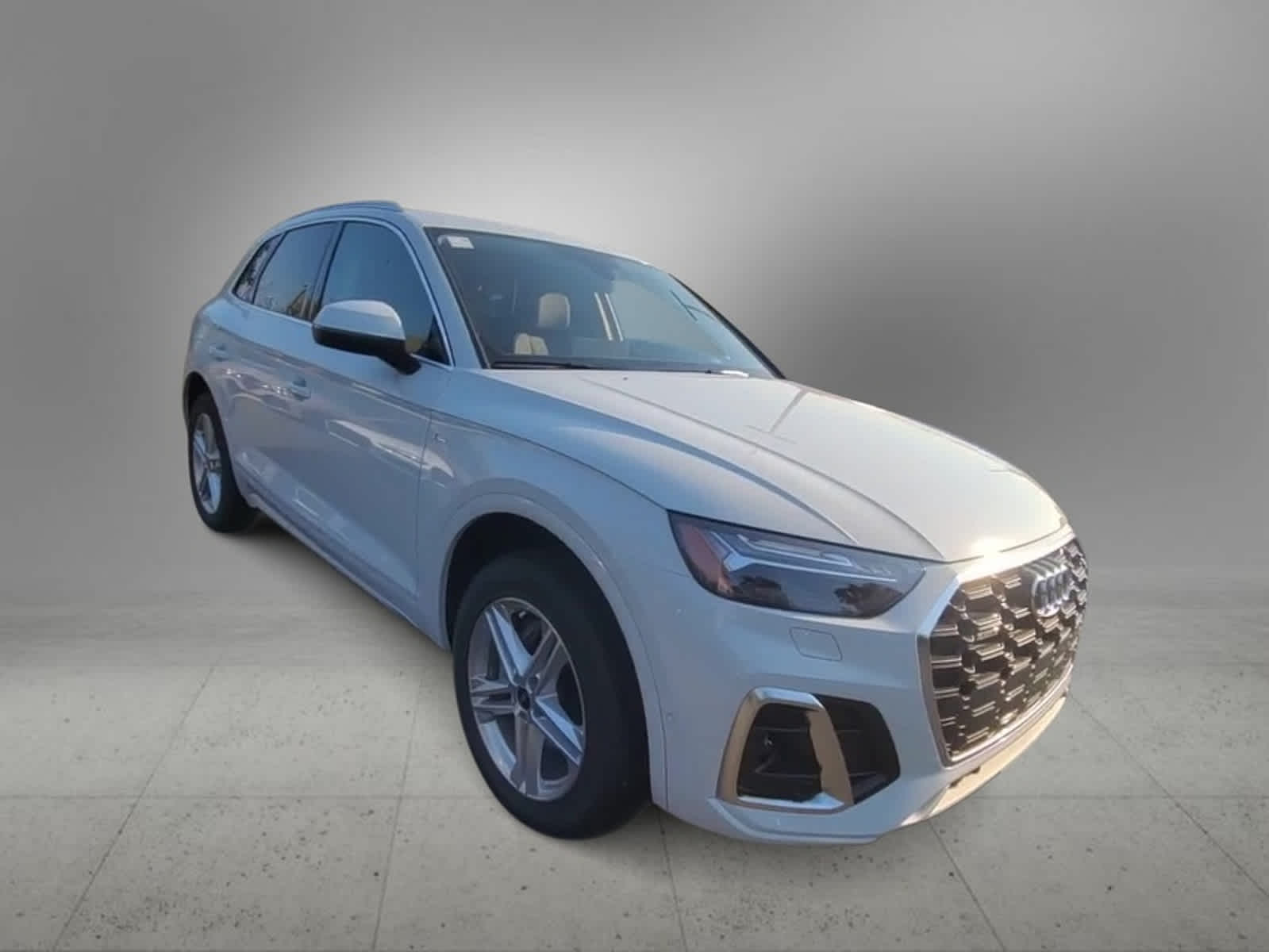 2024 Audi Q5 S line Prestige 2