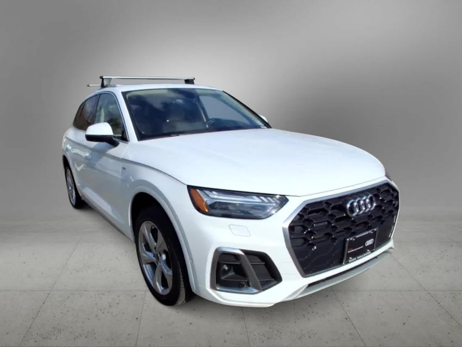 2022 Audi Q5 S line Prestige 2