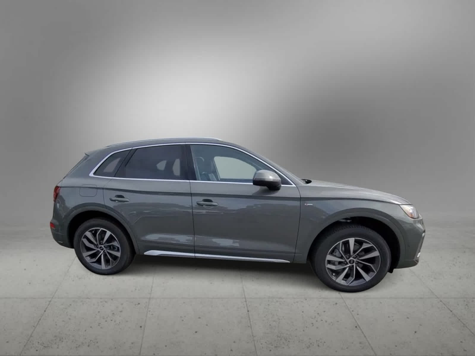 2024 Audi Q5 S line Prestige 9