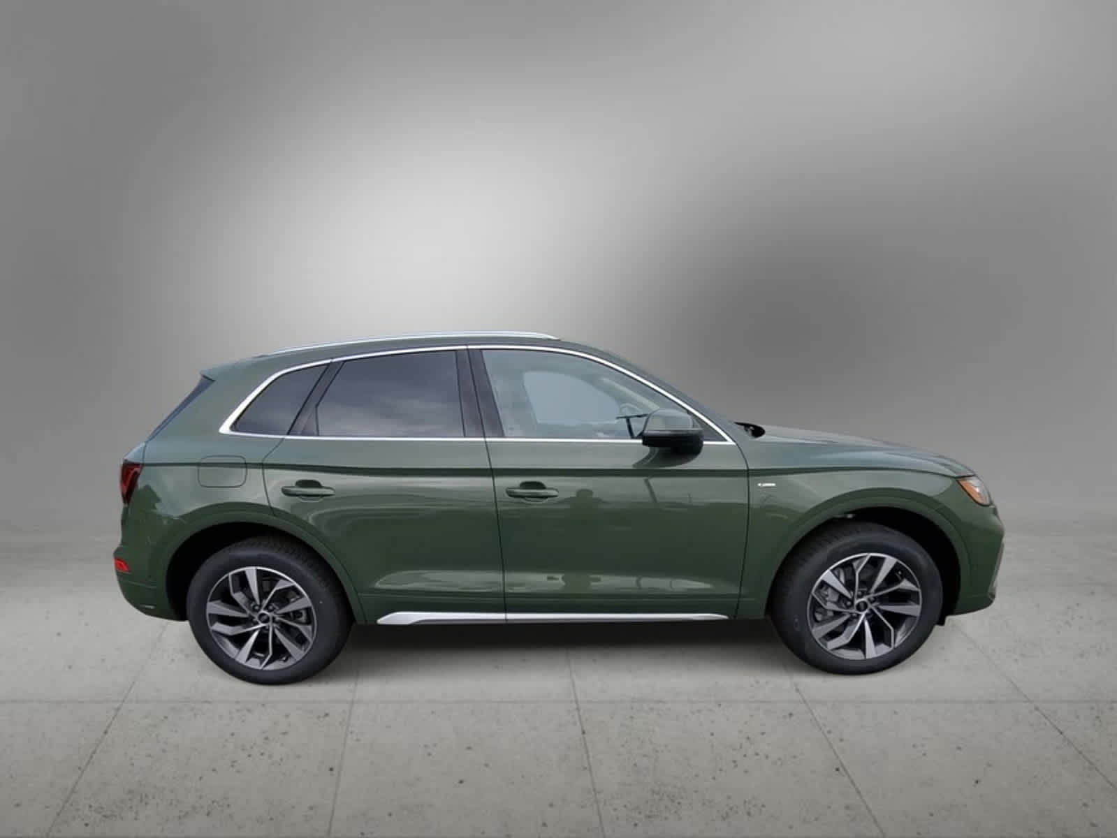 2024 Audi Q5 S line Prestige 9