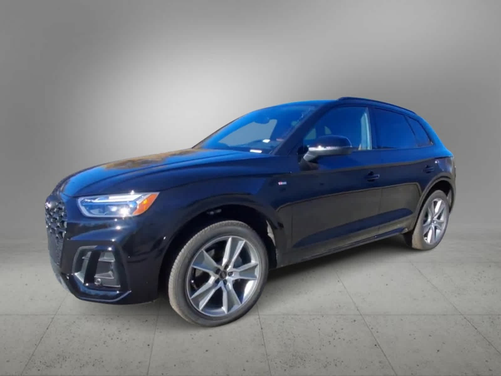 2025 Audi Q5 S line Premium 4