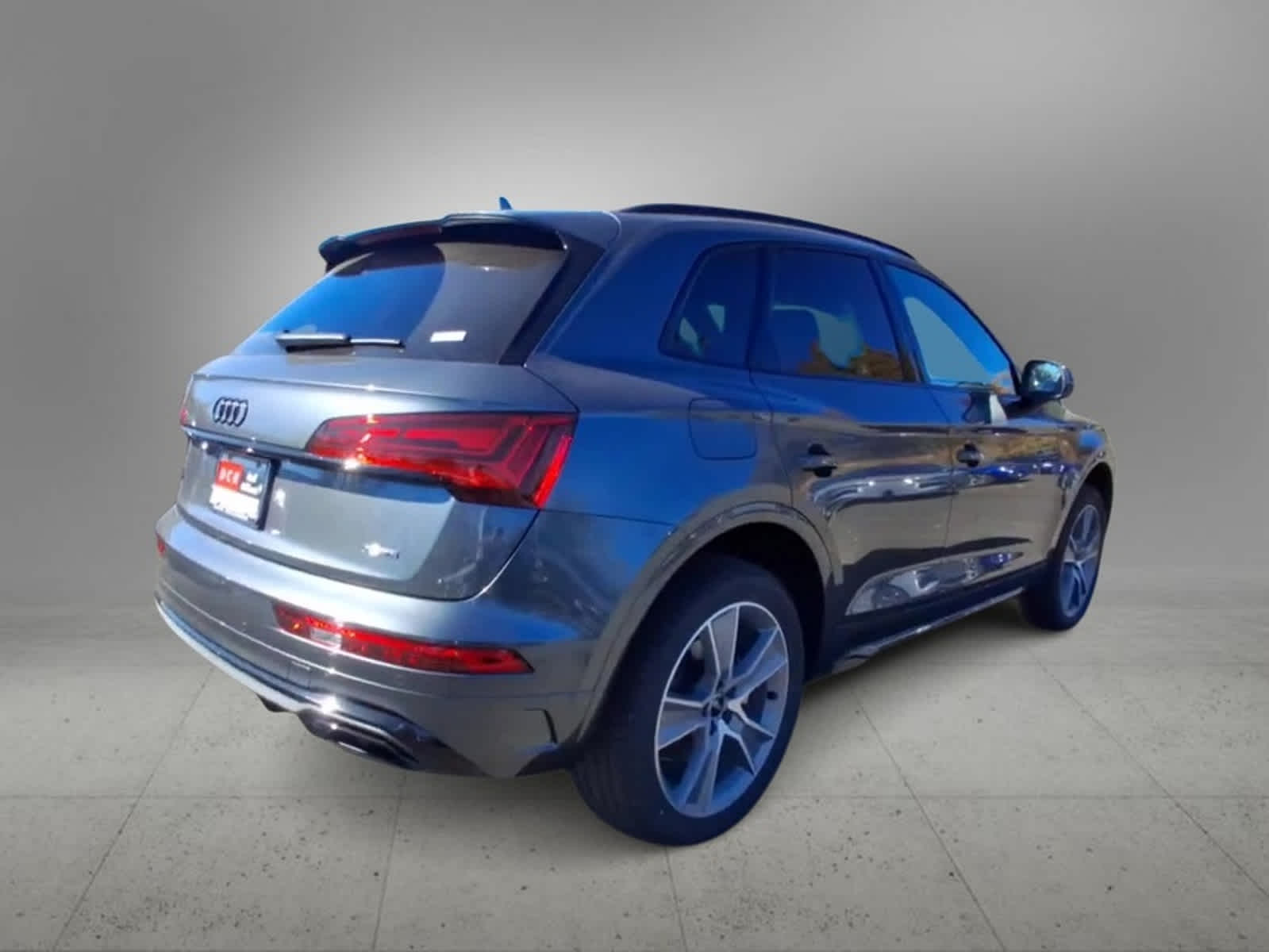 2025 Audi Q5 S line Premium 8