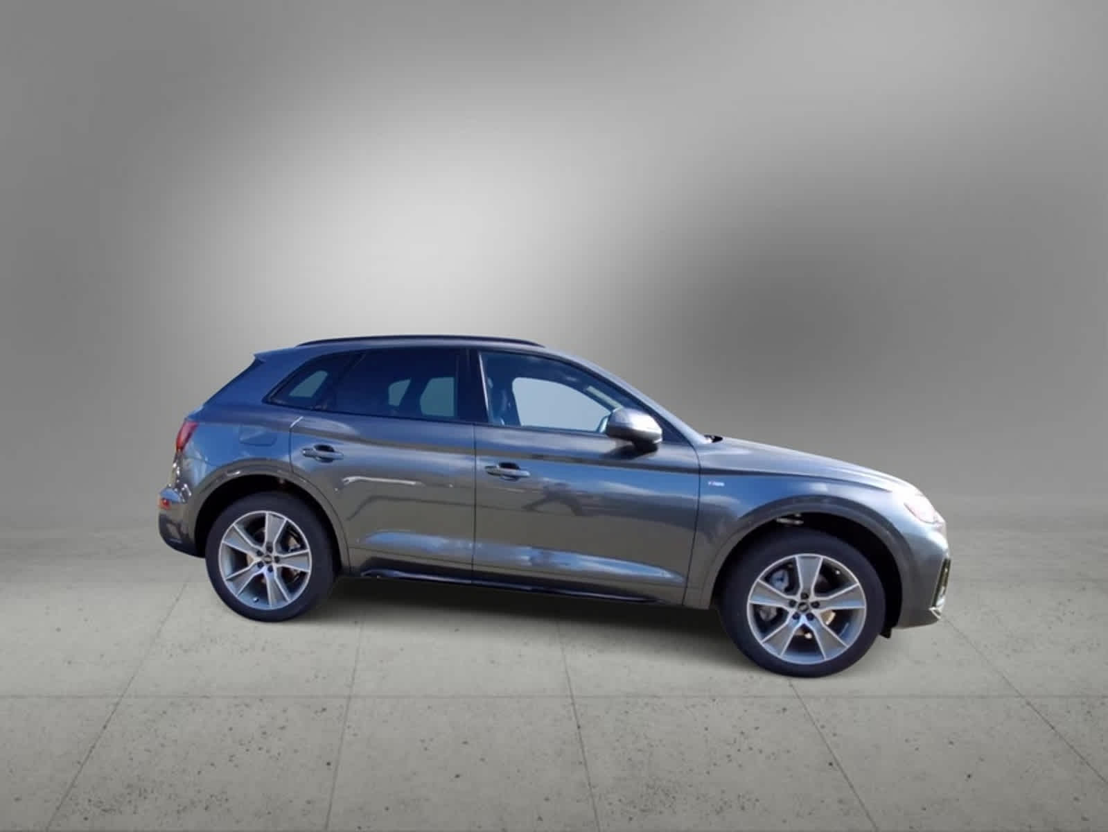 2025 Audi Q5 S line Premium 9