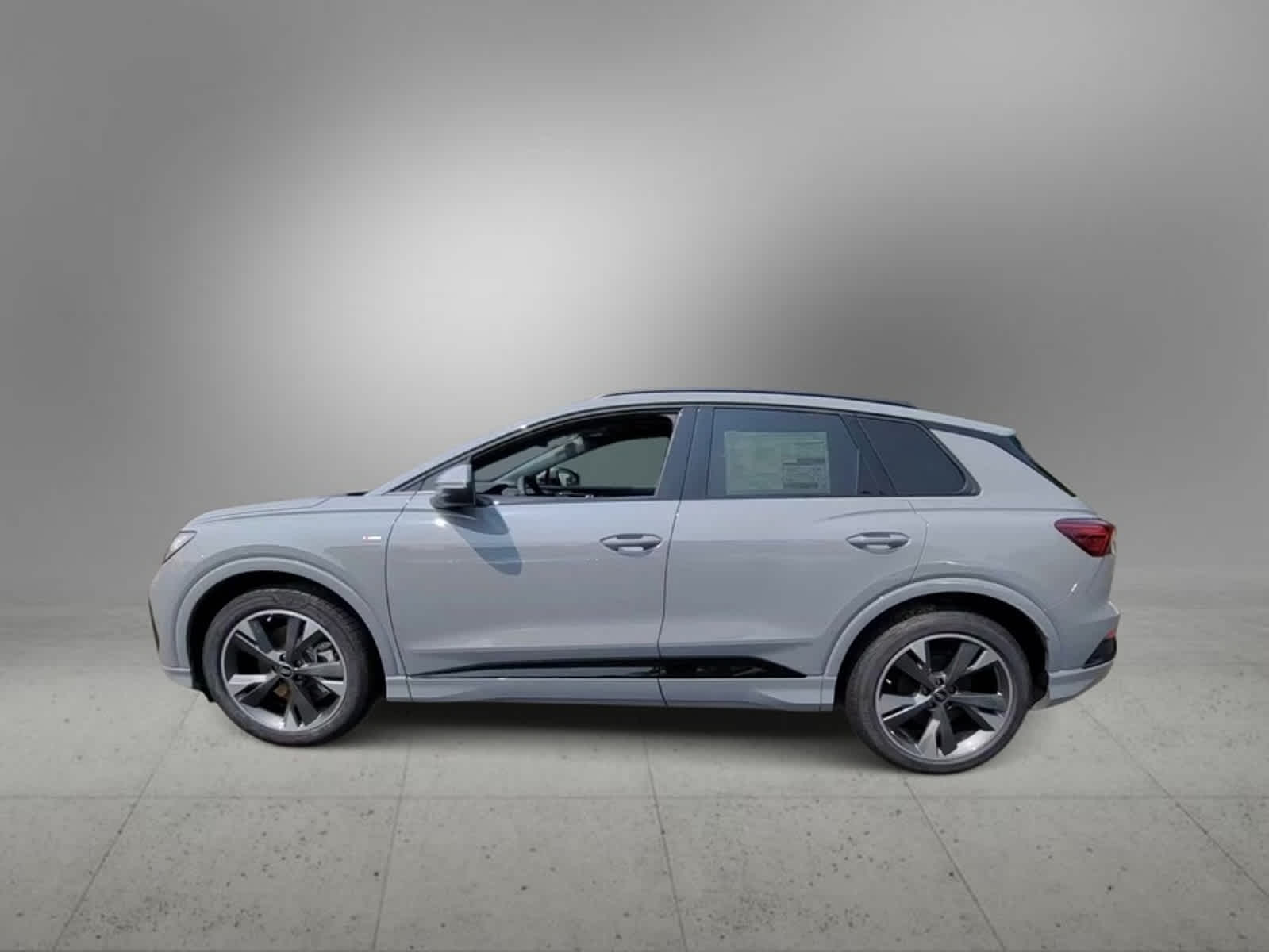 2024 Audi Q4 e-tron Premium 5