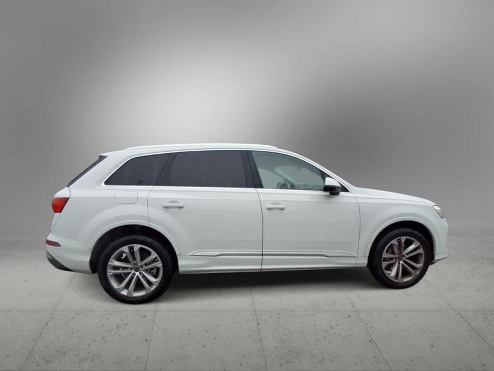 2025 Audi Q7 Premium Plus 9