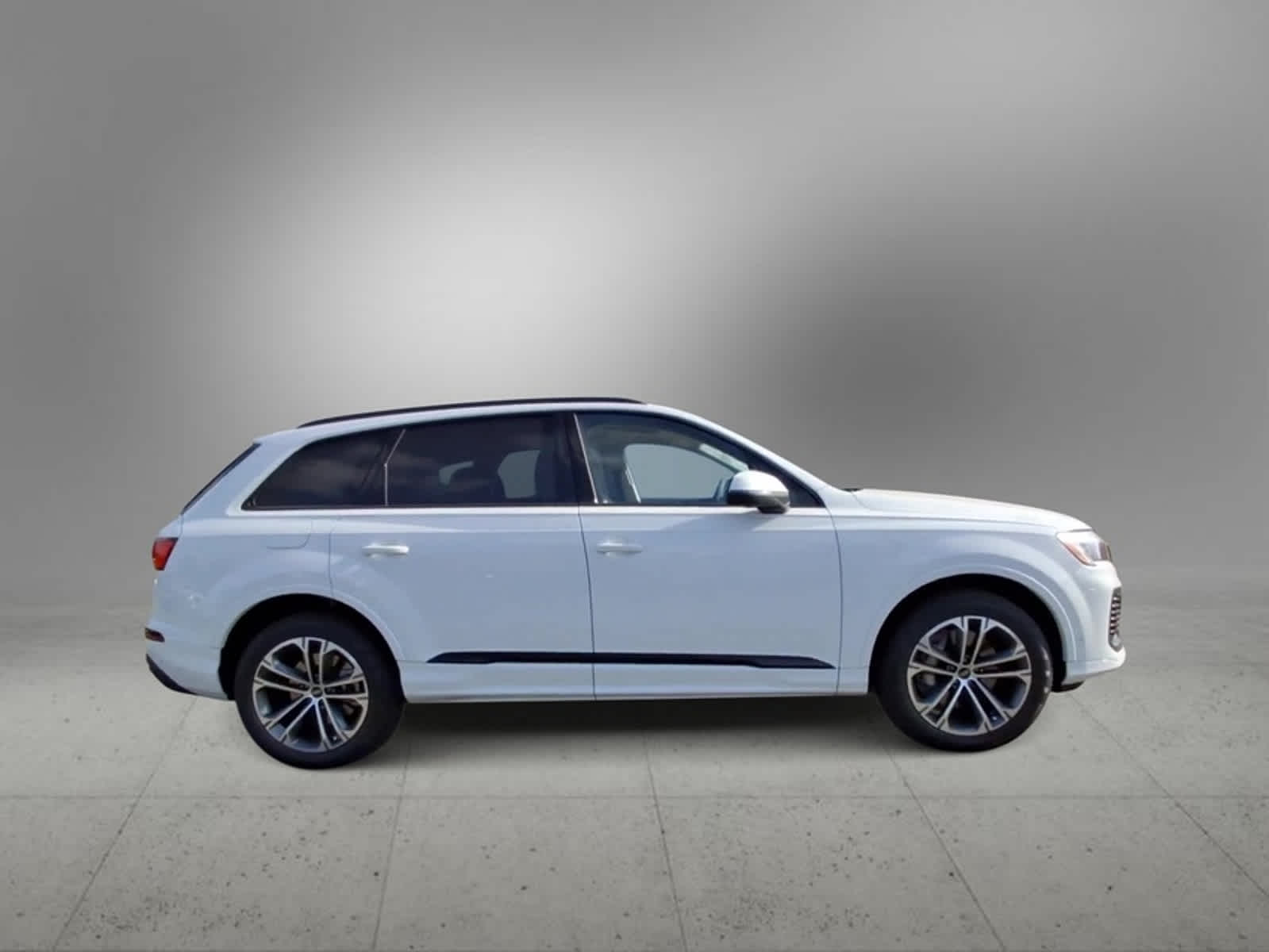 2025 Audi Q7 Premium Plus 9