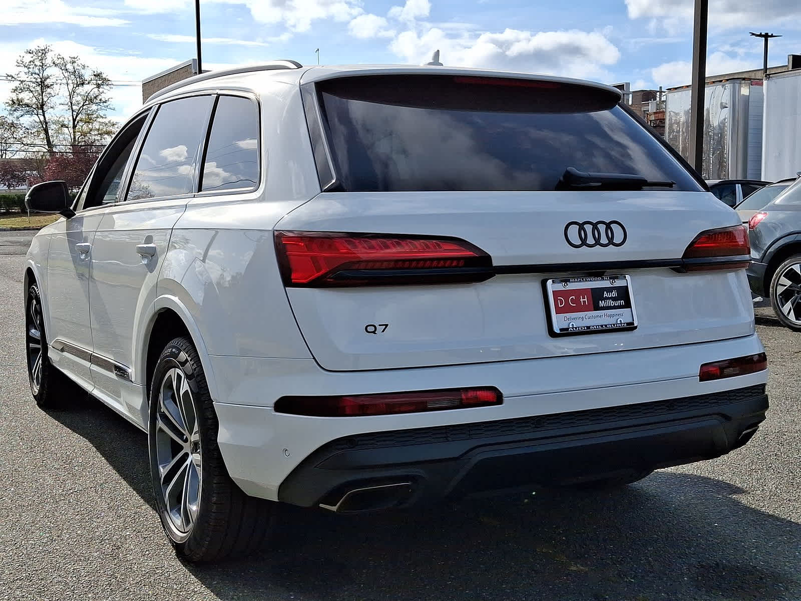 2025 Audi Q7 Premium Plus 11