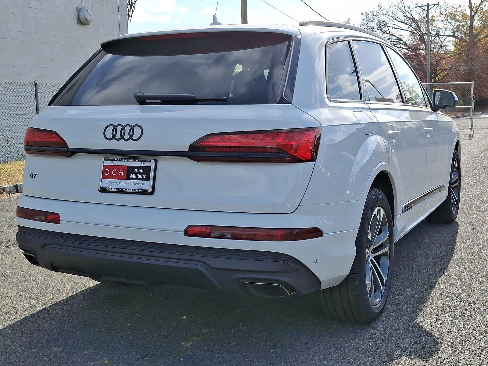 2025 Audi Q7 Premium Plus 12