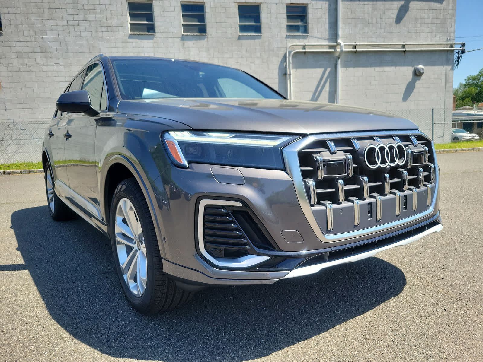 2025 Audi Q7 Premium Plus 10