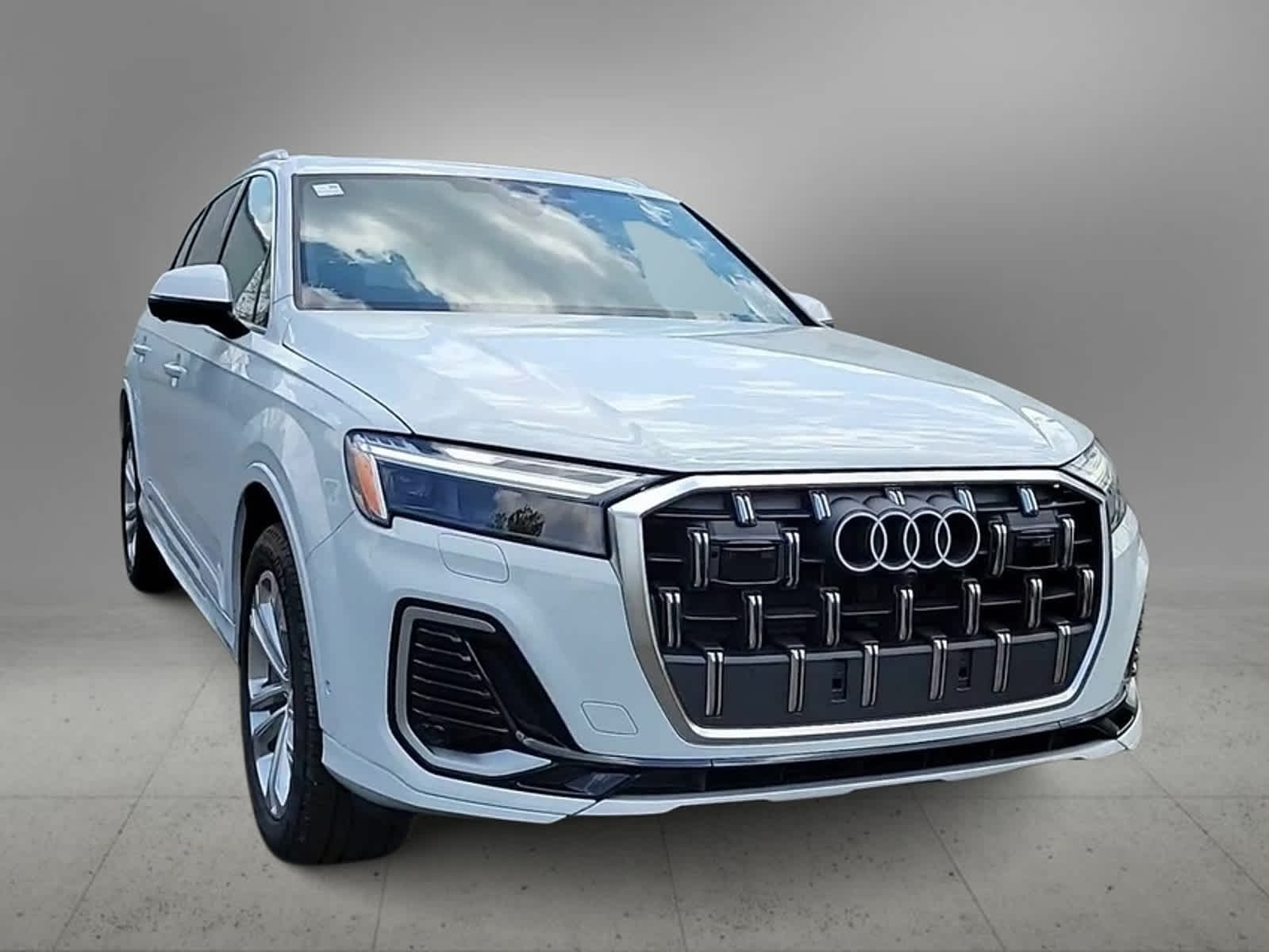 2025 Audi Q7 Premium Plus 3