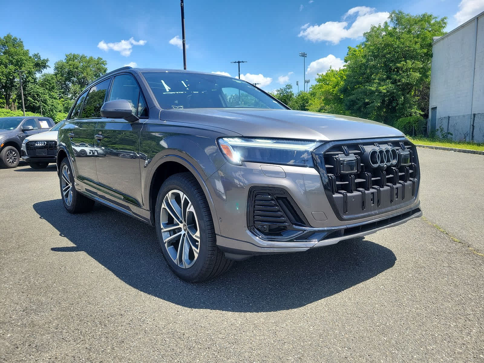 2025 Audi Q7 Premium Plus 10