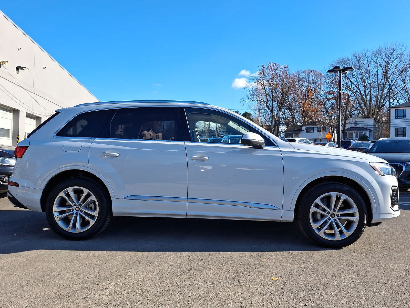 2025 Audi Q7 Premium Plus 26