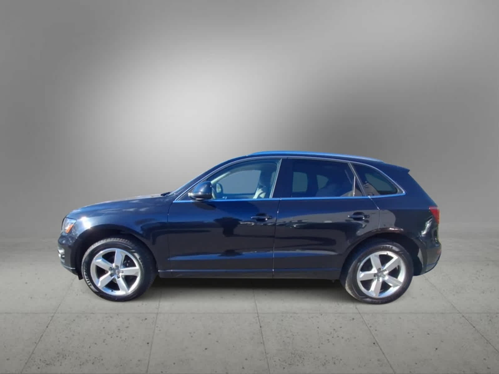 2012 Audi Q5 2.0T Premium Plus 4