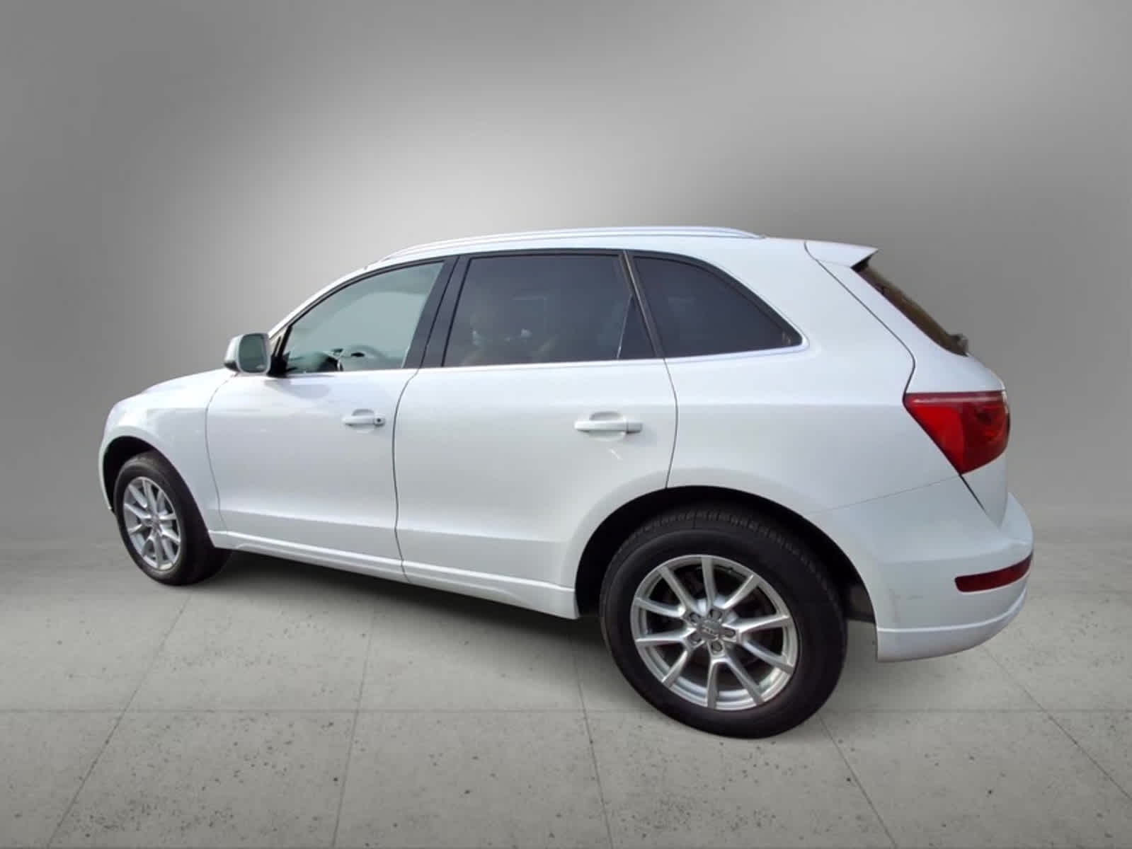 2010 Audi Q5 Premium Plus 6