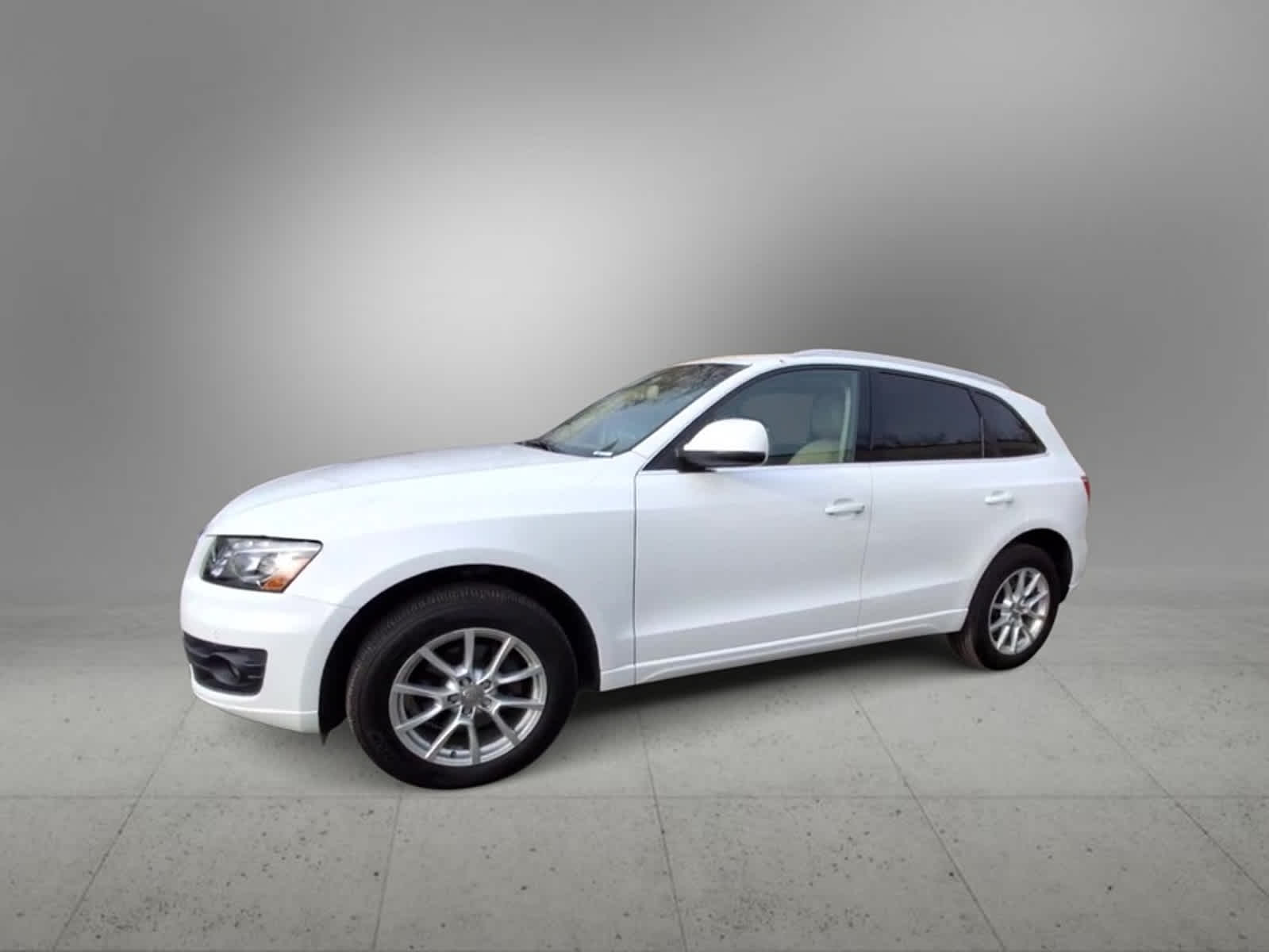 2010 Audi Q5 Premium Plus 5