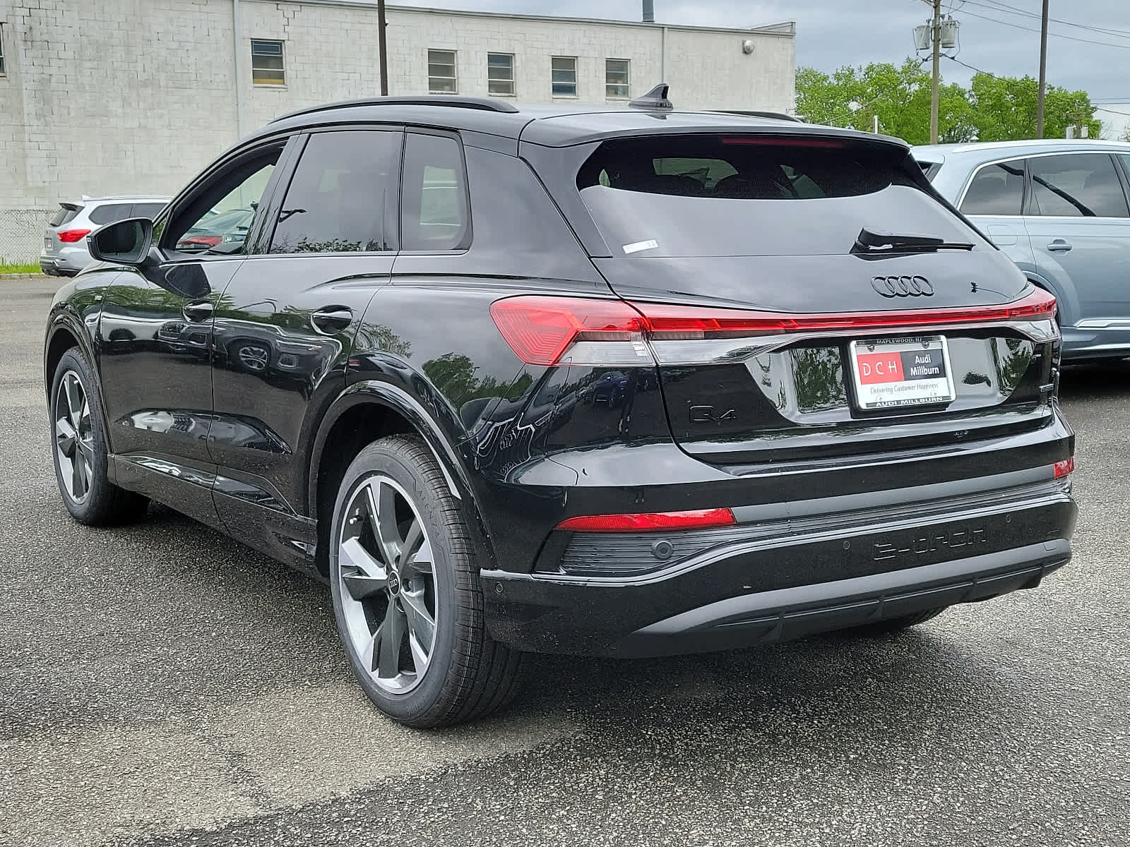 2024 Audi Q4 e-tron Premium Plus 4