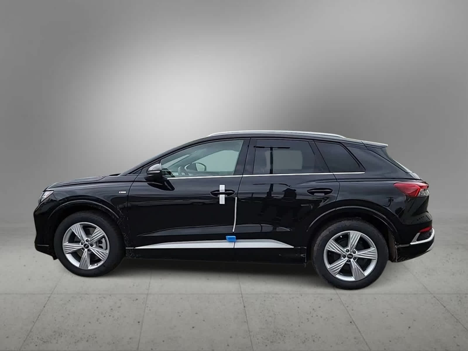 2024 Audi Q4 e-tron Premium Plus 5