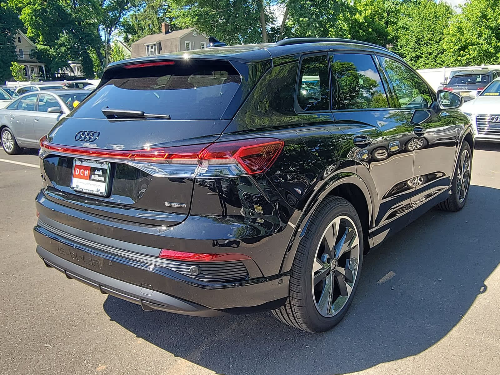 2024 Audi Q4 e-tron Premium Plus 12