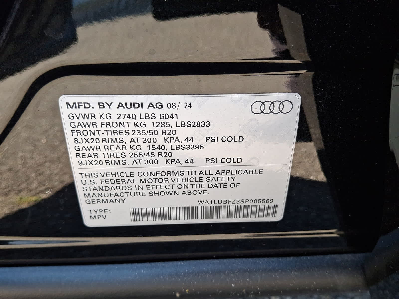 2025 Audi Q4 e-tron Premium Plus 16