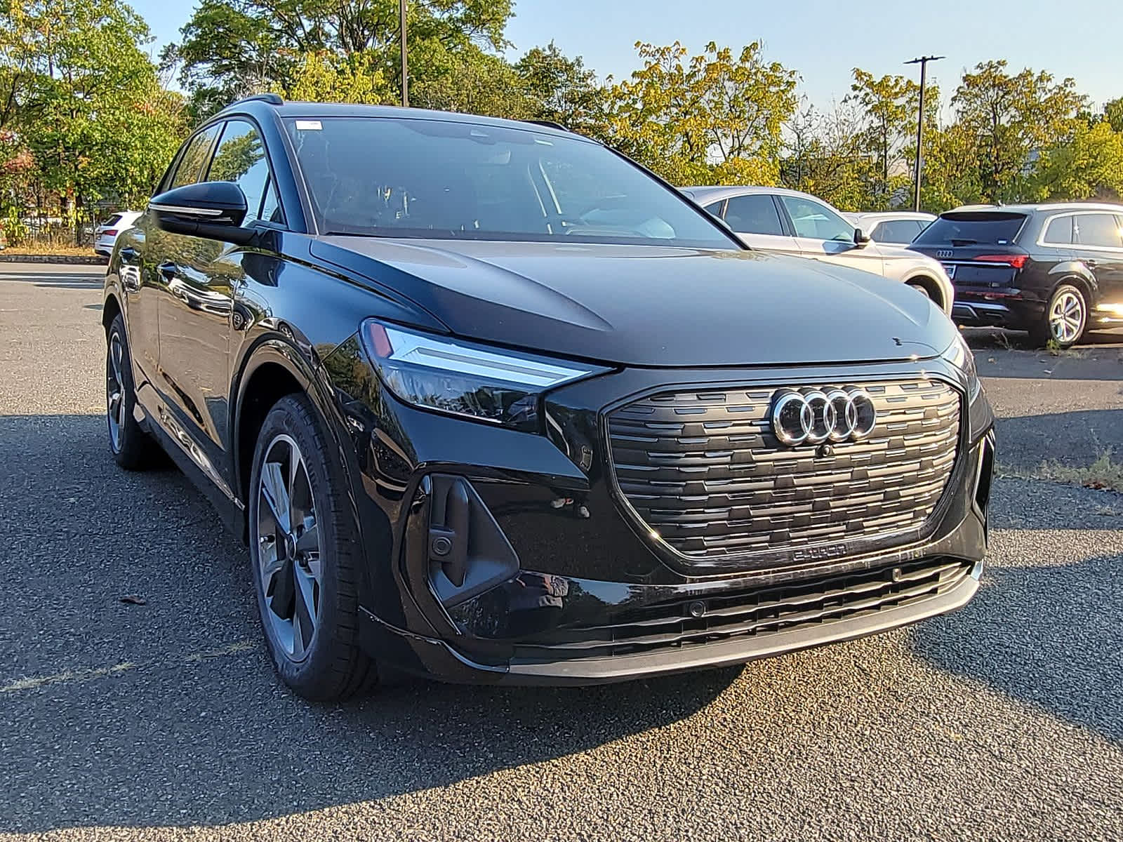 2024 Audi Q4 e-tron Premium Plus 10