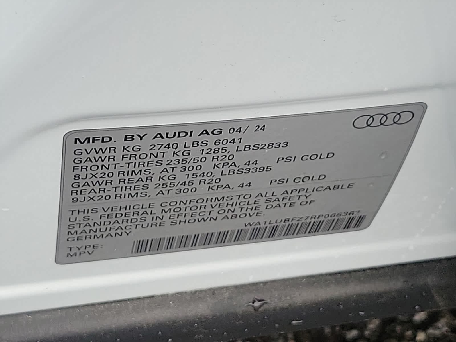 2024 Audi Q4 e-tron Premium Plus 16