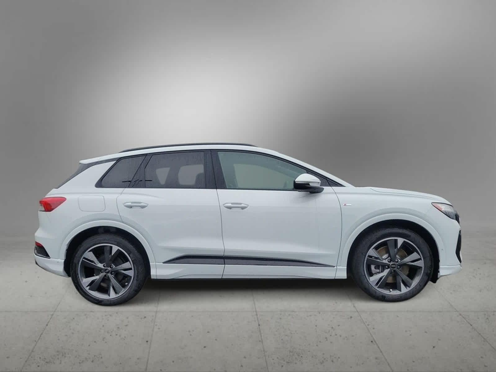 2024 Audi Q4 e-tron Premium Plus 7