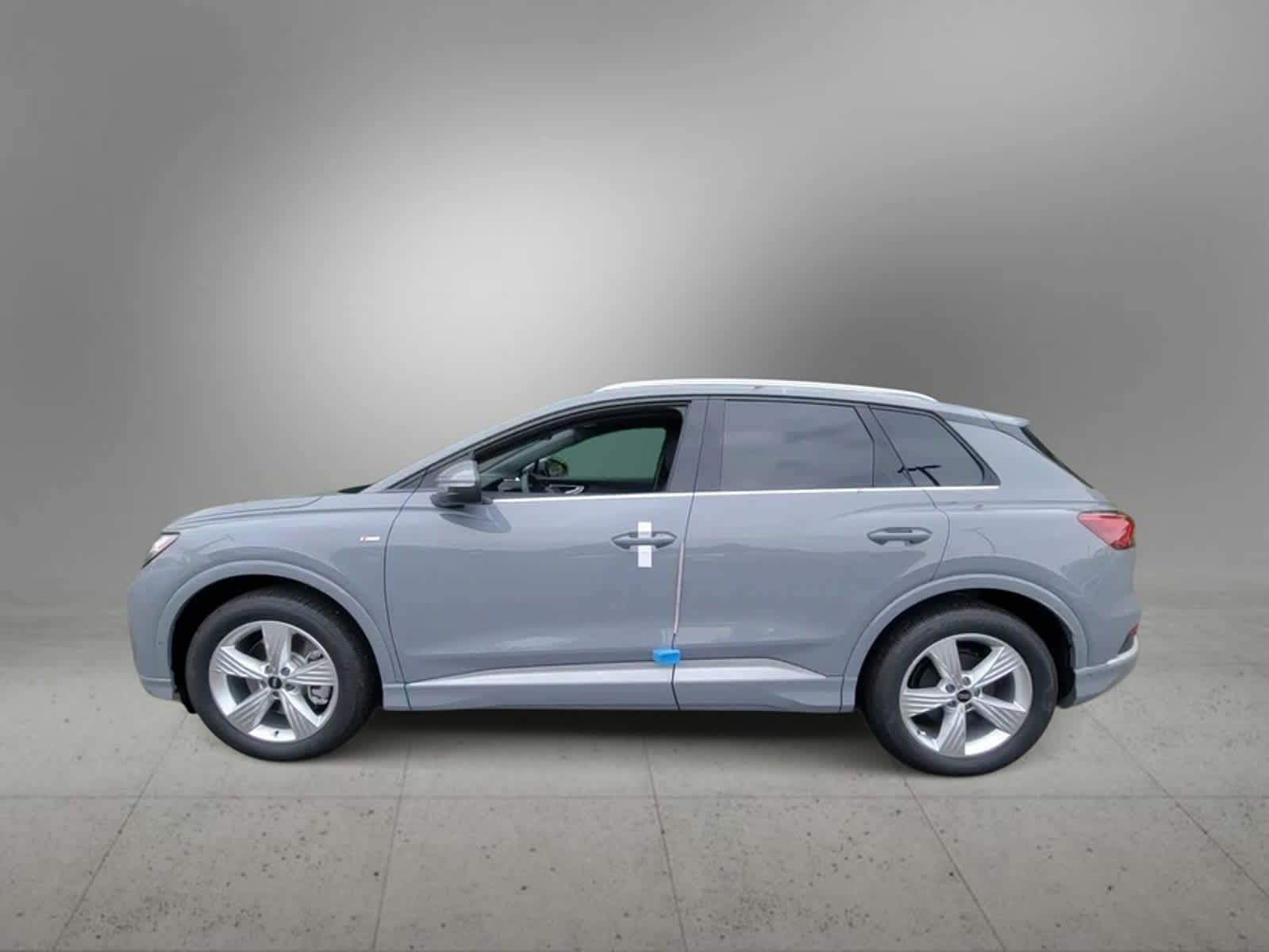 2024 Audi Q4 e-tron Premium Plus 5