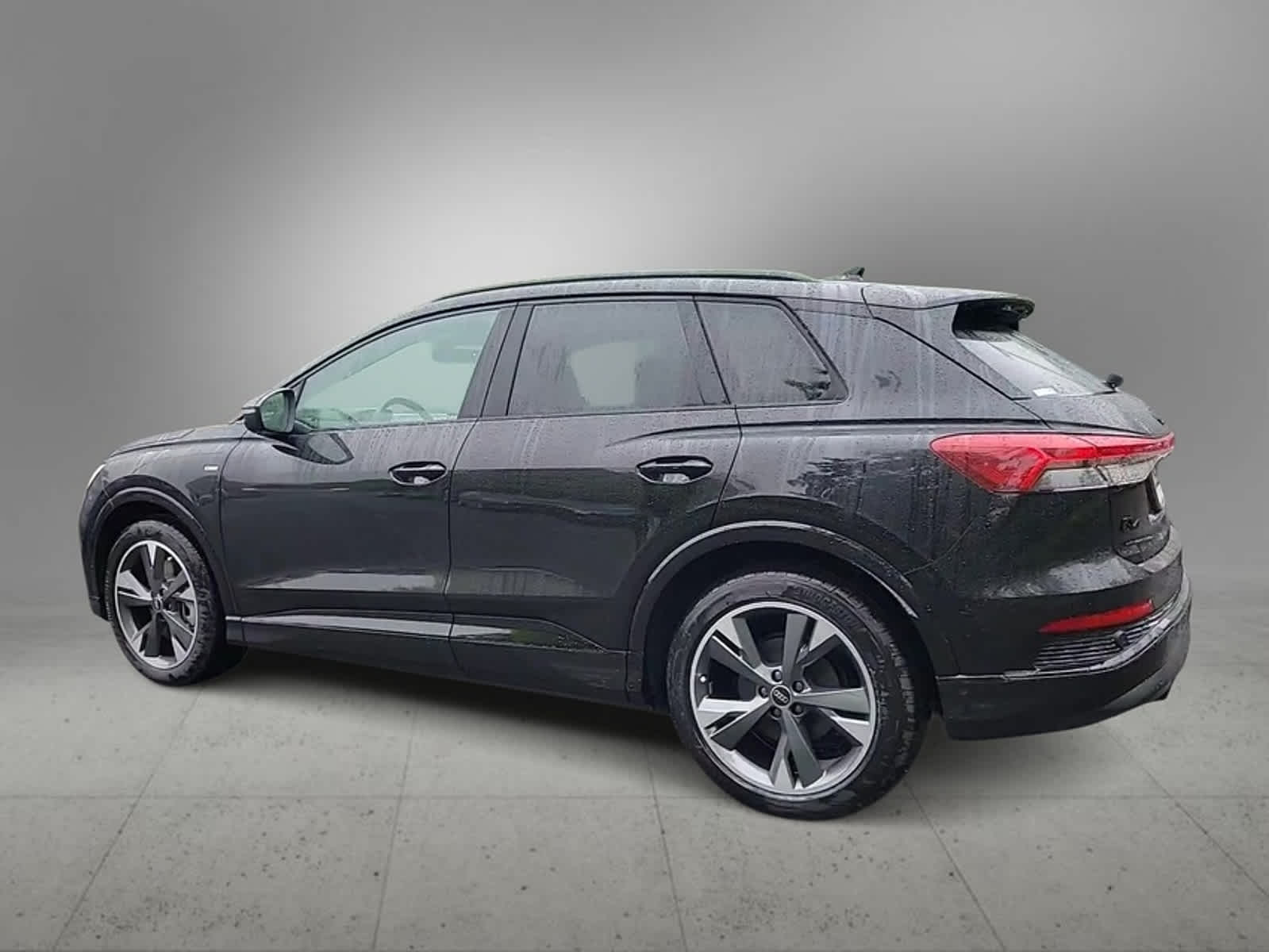 2024 Audi Q4 e-tron Premium Plus 6