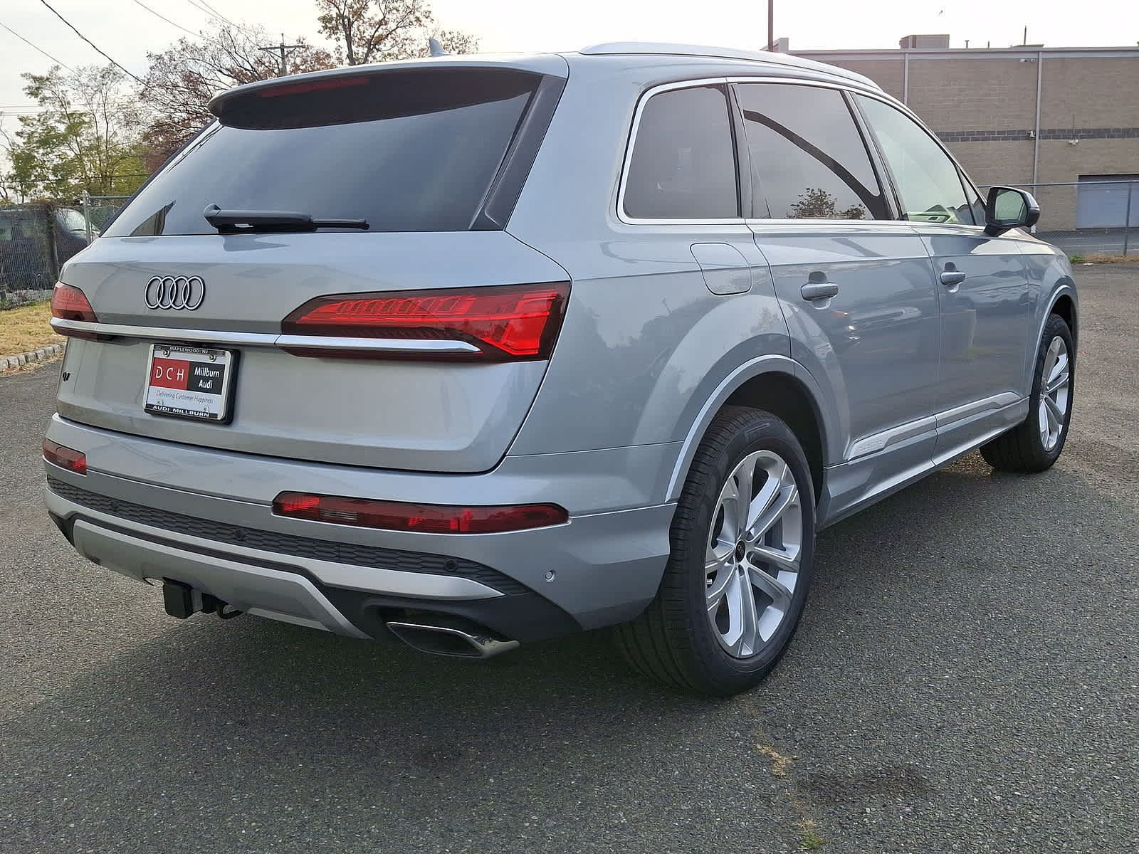 2025 Audi Q7 Premium Plus 12