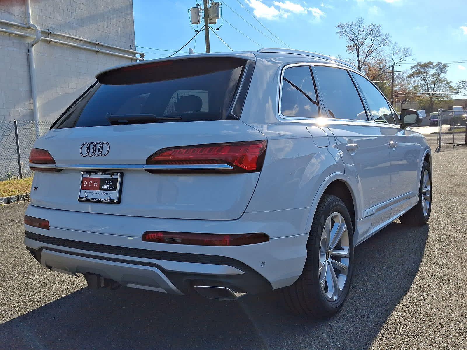 2025 Audi Q7 Premium Plus 12