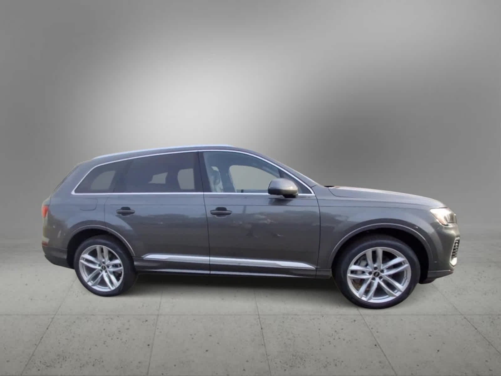 2025 Audi Q7 Premium Plus 9