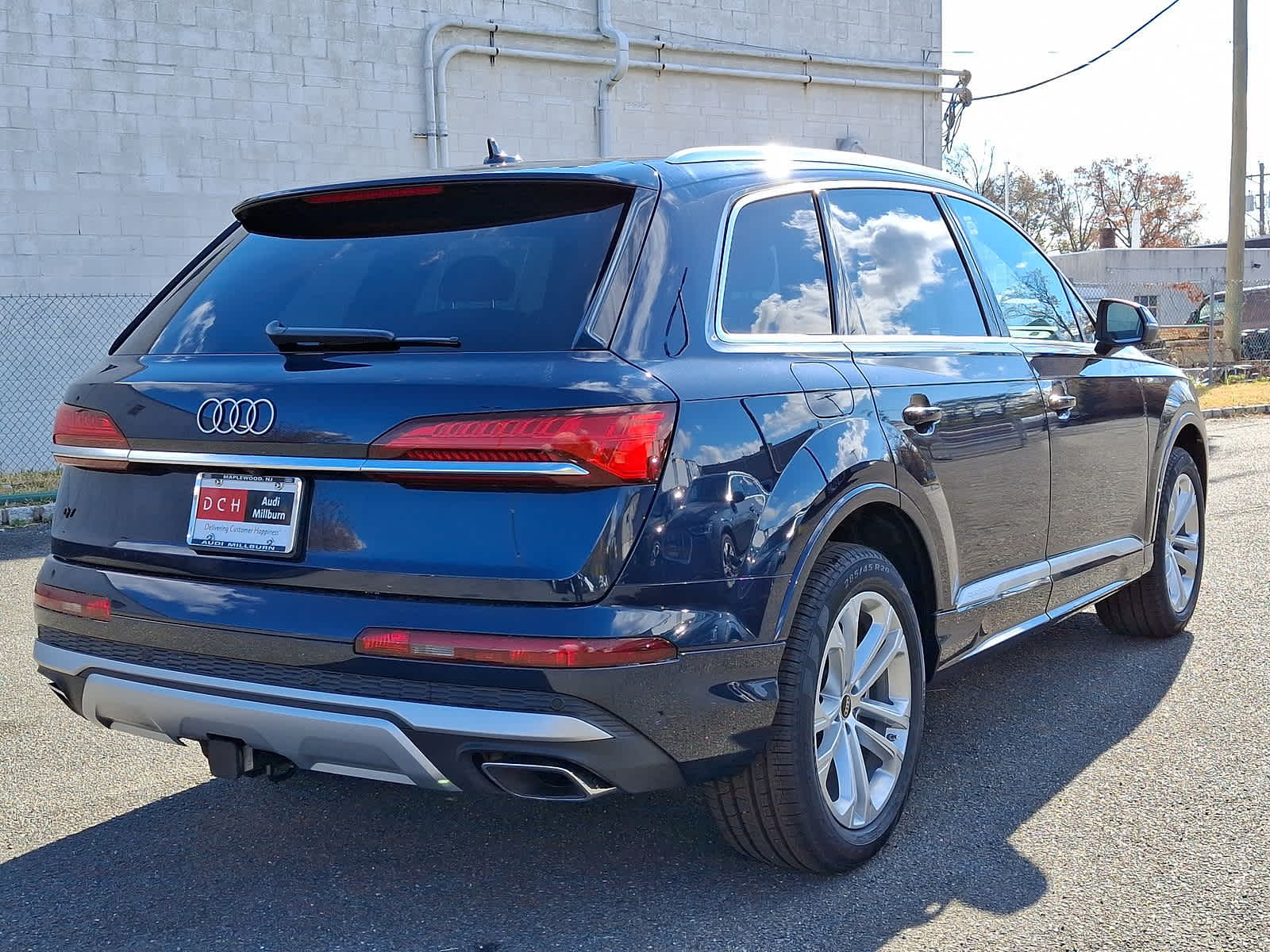 2025 Audi Q7 Premium Plus 12