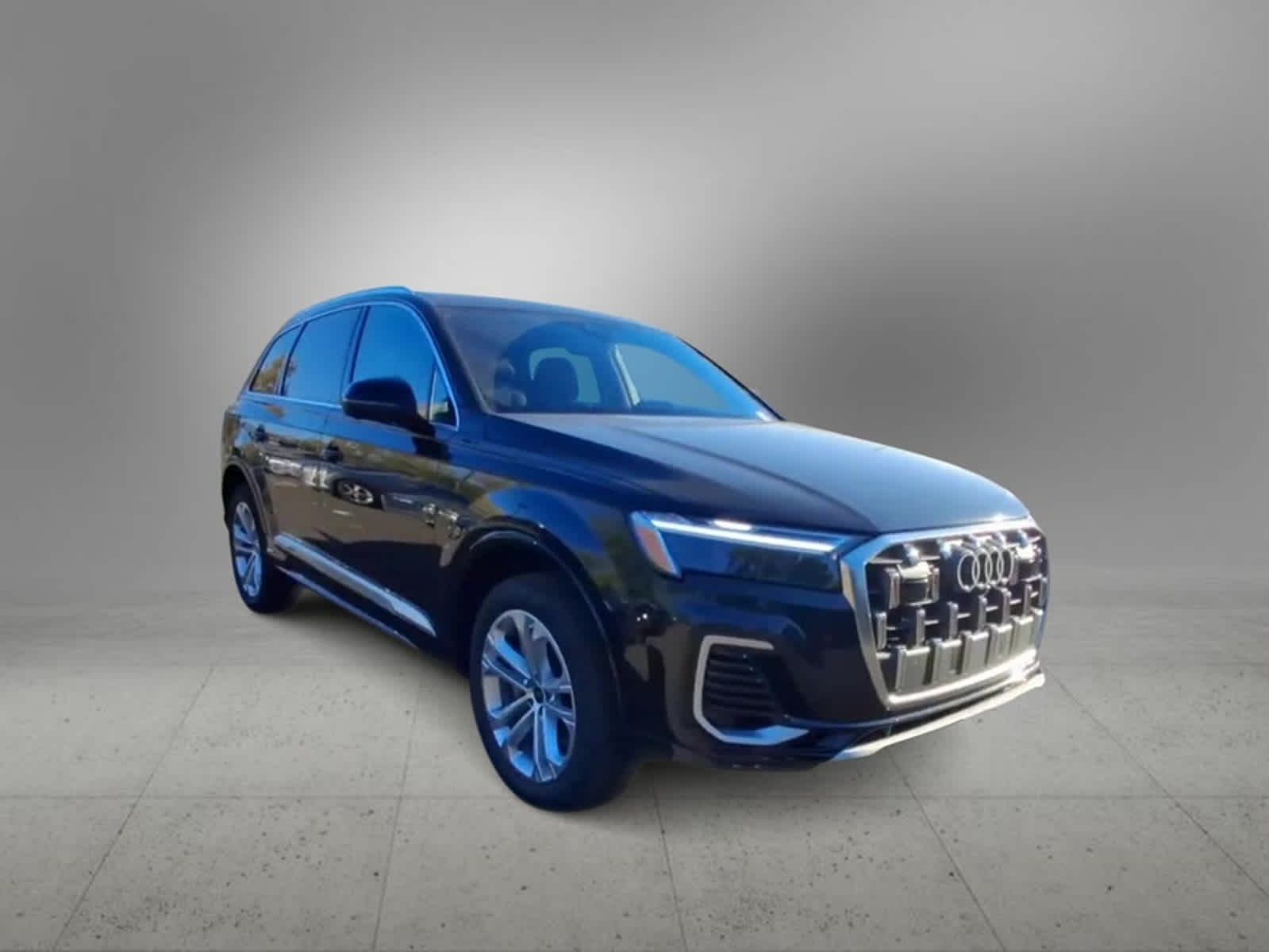 2025 Audi Q7 Premium Plus 2