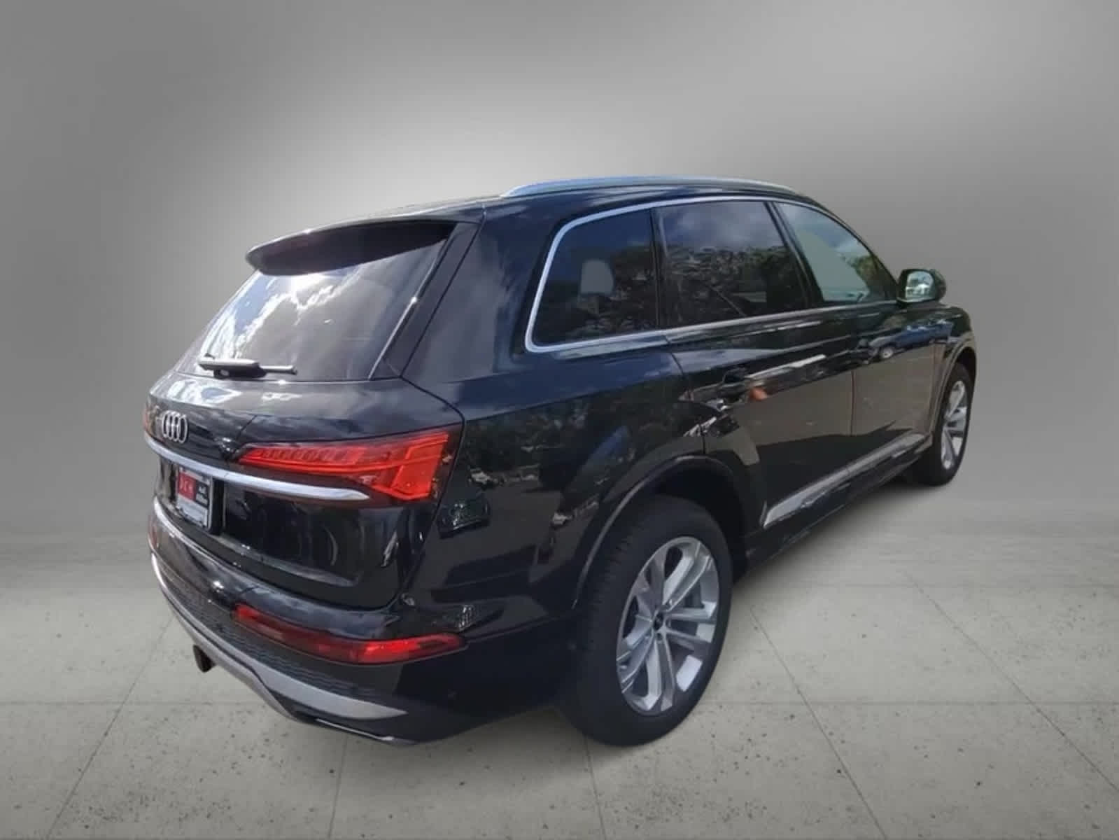 2025 Audi Q7 Premium Plus 8