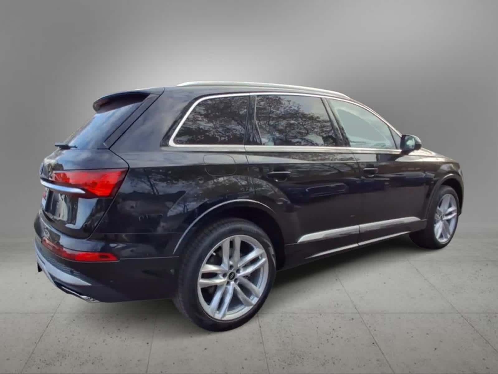 2025 Audi Q7 Premium Plus 8