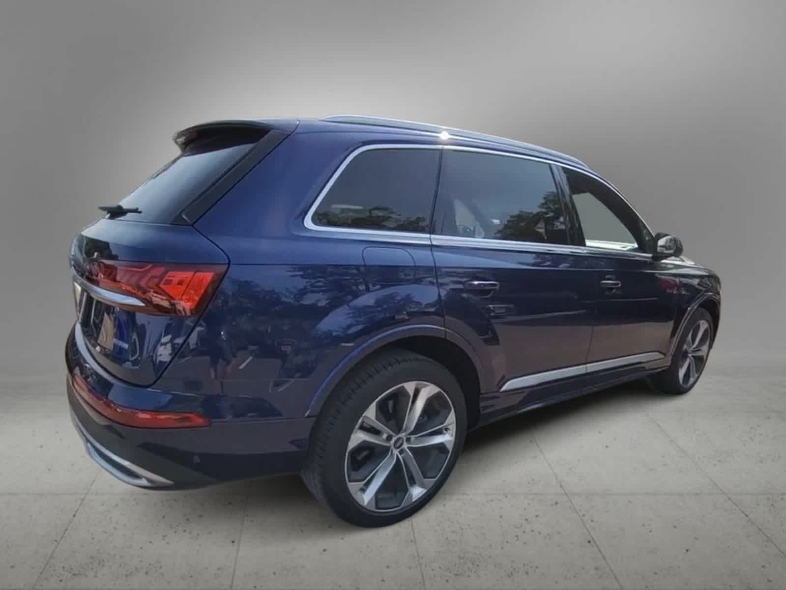 2021 Audi Q7 Premium Plus 8